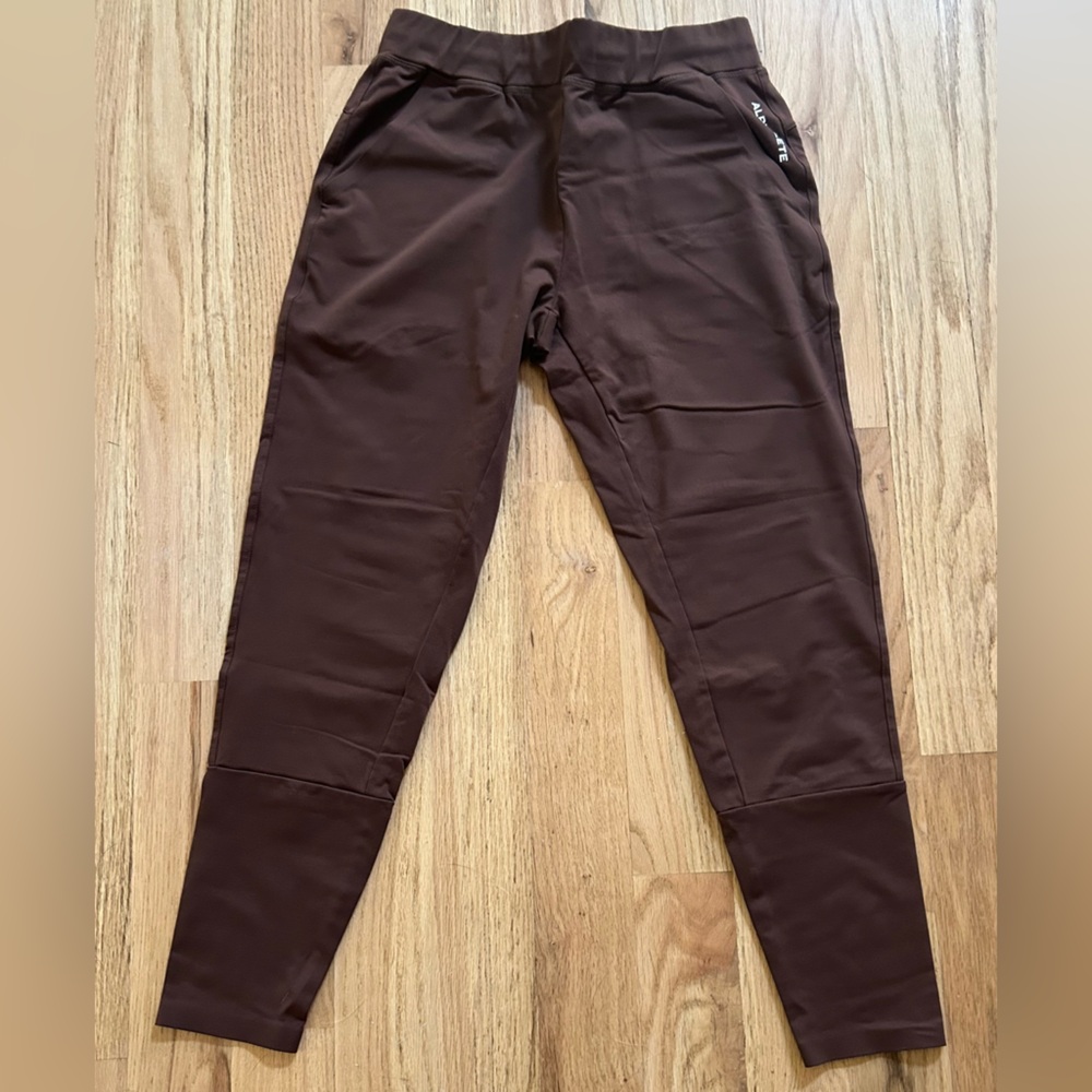 Alphalete Trace Joggers (Brown) - Picture 4 of 6